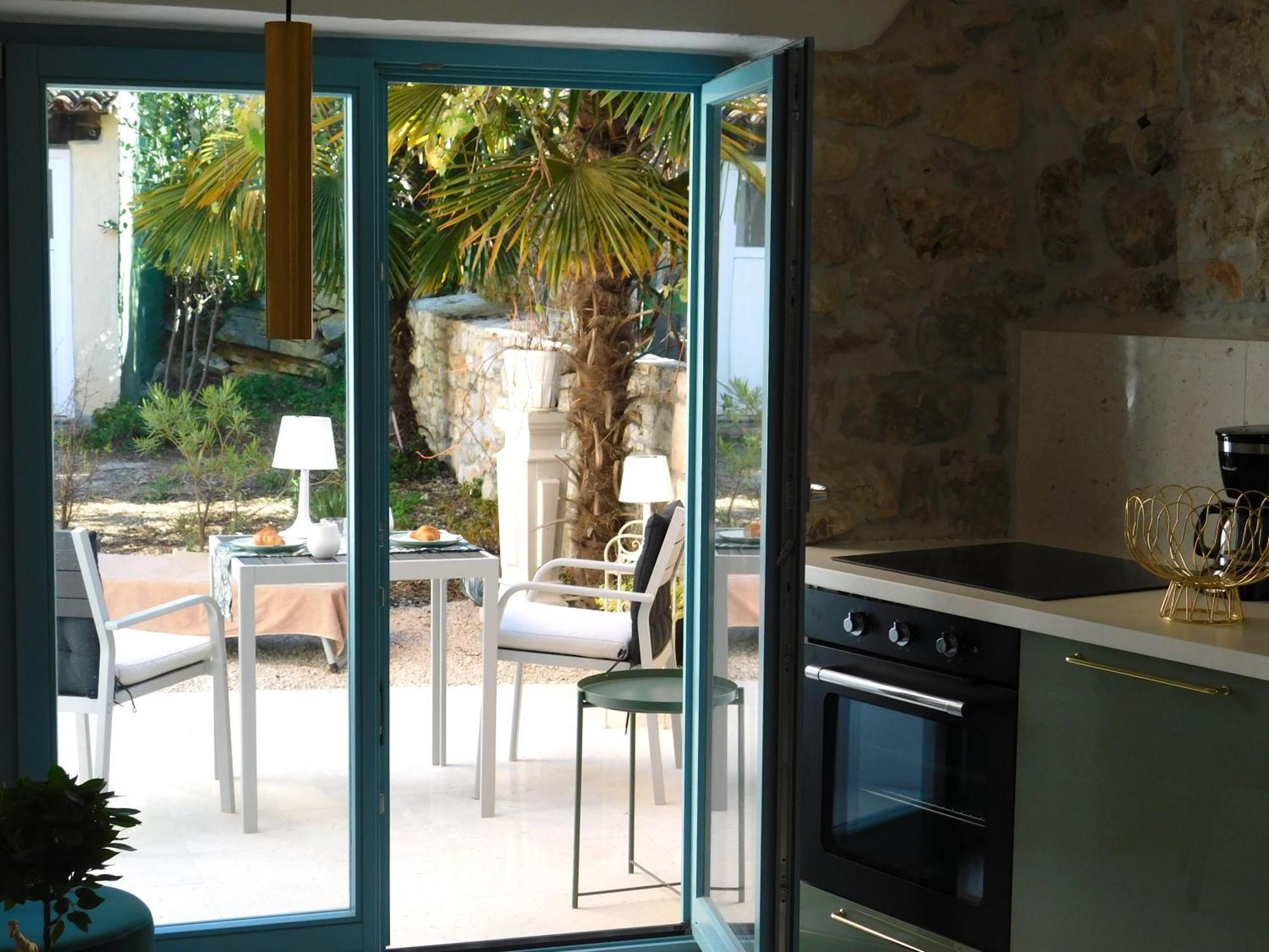 Bezauberndes Steinhaus Mit Garten In Der Altstadt Von Rovinj Dış mekan fotoğraf